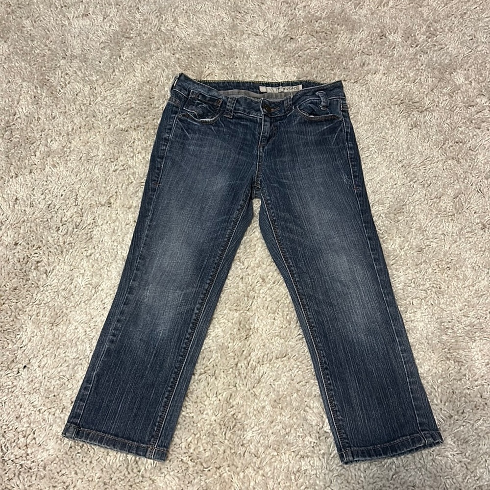 😍 DKNY Capri length jeans Petite size 2P inseam 20”